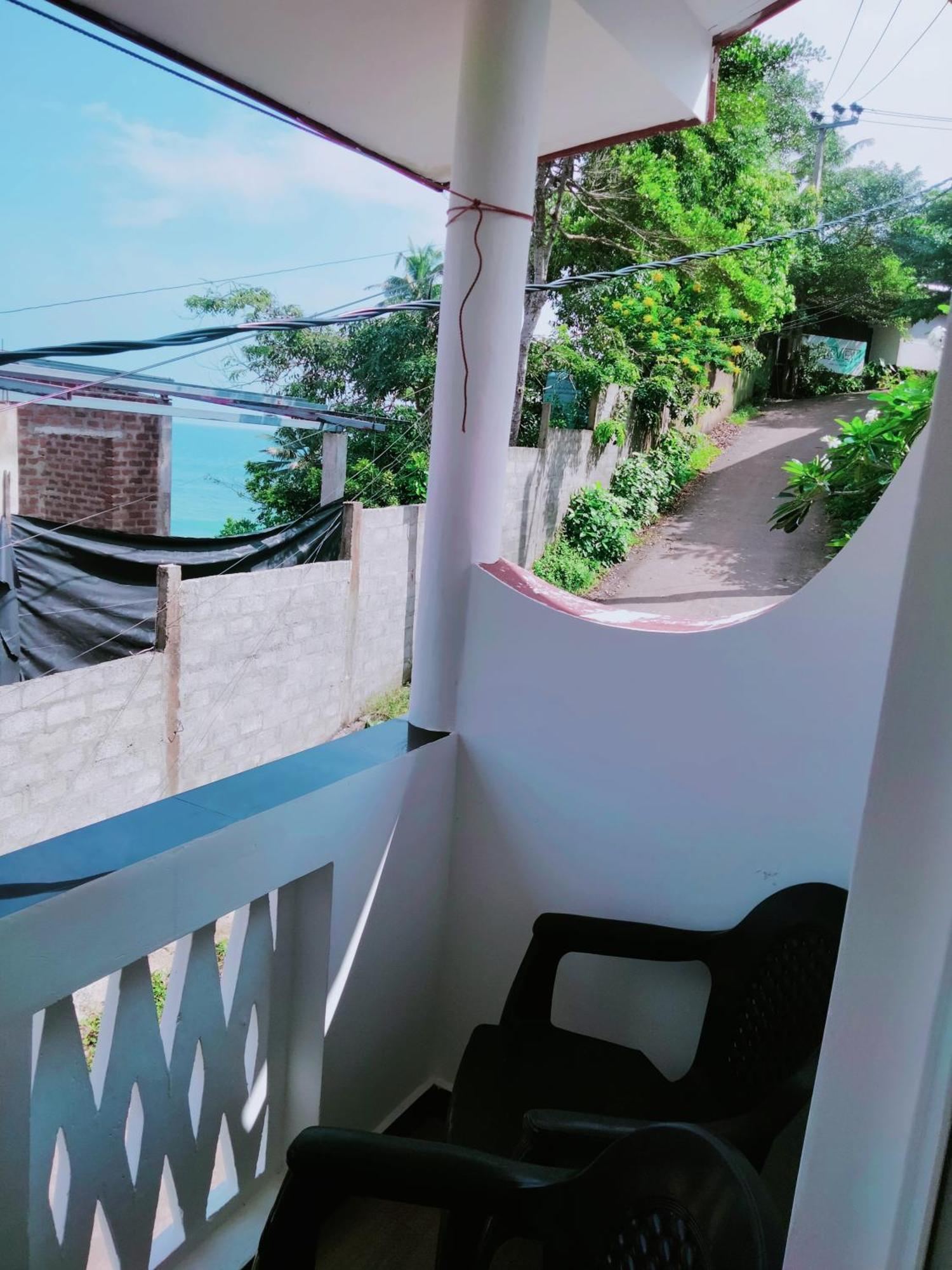 Sajana Ocean Hill Acomodação com café da manhã Mirissa Quarto foto
